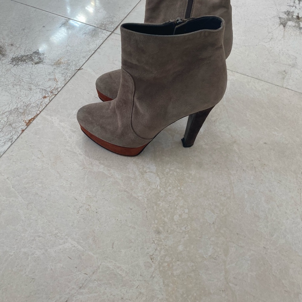 Booties - Picture 4 of 4